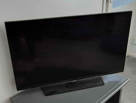 Photo of free 40" Toshiba TV (Ashford Kent) #1