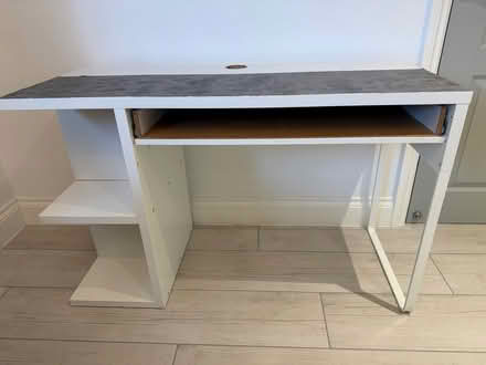 Photo of free Desk (South Cambridgeshire CB22) #1