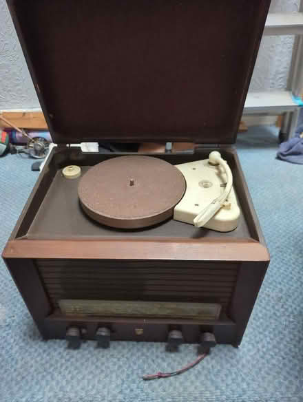 Photo of free Old record player with old 78s records (St Pauls BS2) #2