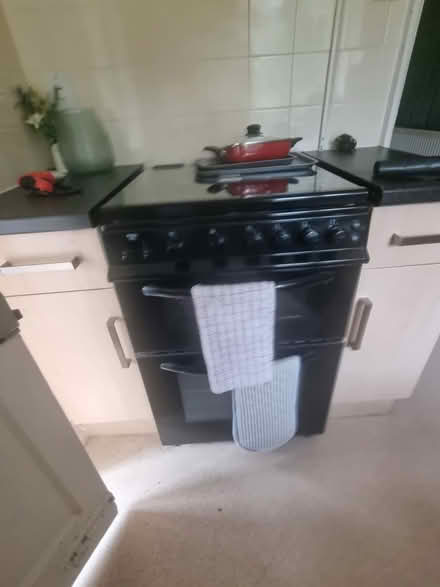 Photo of free Gas cooker/oven (EN2 7JZ) #1