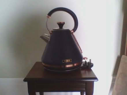 Photo of free Electric kettle (Heaton Mersey SK4) #1