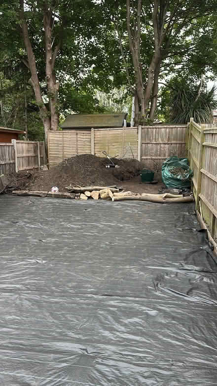 Photo of free soil - Bromley (Southborough BR2) #1