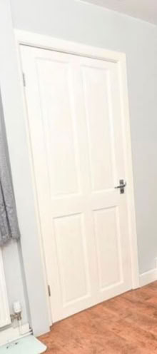 Photo of free X7 doors - white (Bagslate Moor OL11) #1
