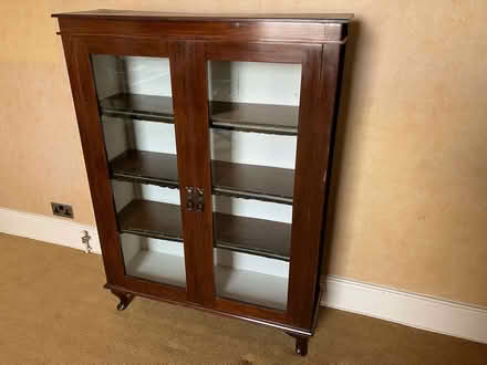 Photo of free Compact Traditional Mahogany Bookcase (Longton PR4) #2