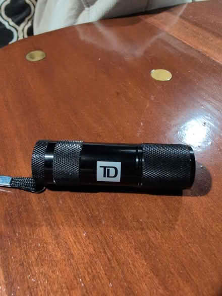 Photo of free LED Flashlight (Brentwood) #1