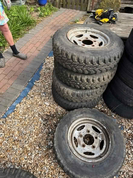 Photo of free Landrover wheels (Blackham, TN3 9UJ) #1