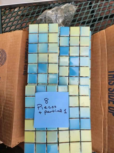 Photo of free tiles (near experimental farm) #1