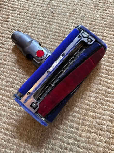 Photo of free Dyson soft roller cleaner head (CH47) #2