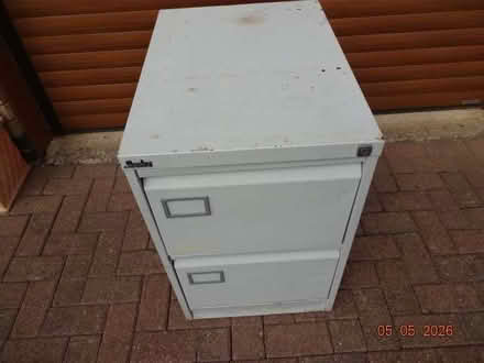 Photo of free Metal cabinet - 2 drawers (Twyford OX17) #1