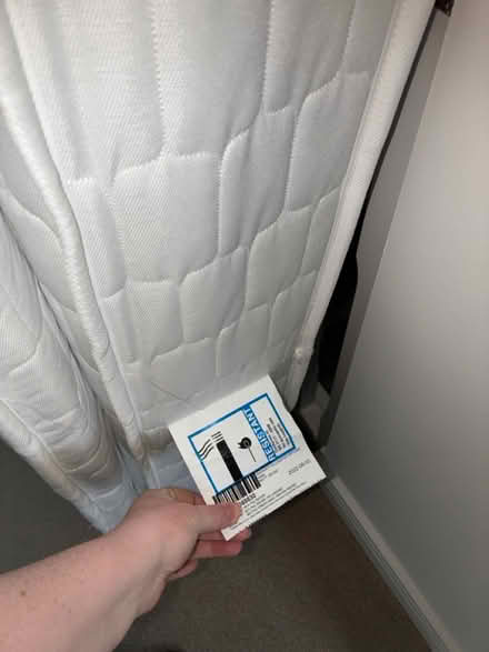 Photo of free King size mattress (Eh52) #4