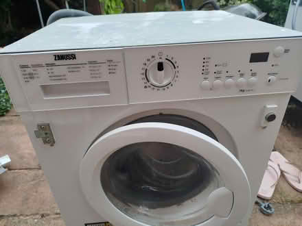 Photo of free Integrated washing machine (Wigston Harcourt LE18) #3