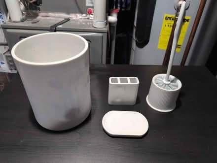 Photo of free Bathroom set (Brentwood) #1