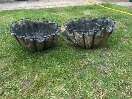 Photo of free 2 Hanging baskets (Sunnyside NN2) #1