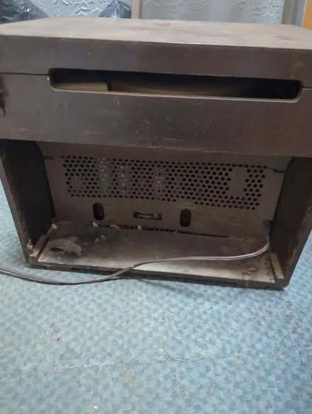 Photo of free Old record player, possibly 1940s, 78s records. (St Pauls BS2) #2