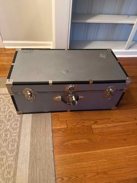 Photo of free Trunk (Hartsdale) #2