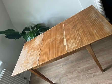 Photo of free Wooden dining table, extendable (W11 2JN) #3