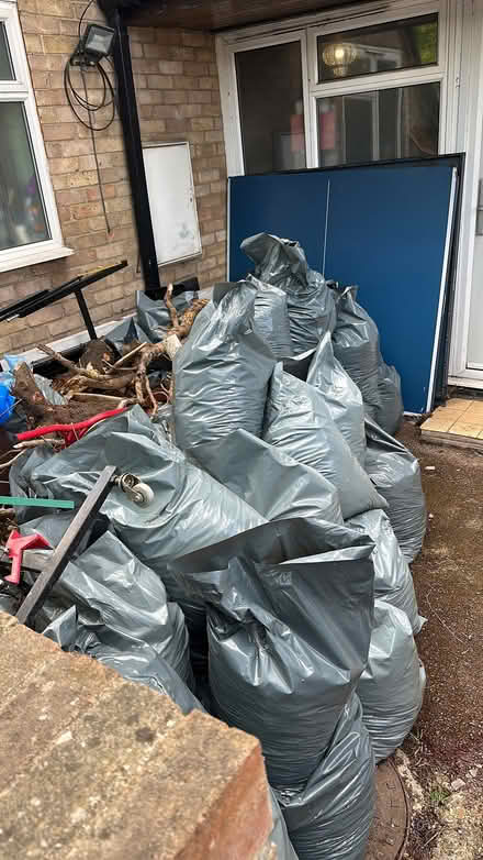 Photo of free Soil and rubble (Pitsea SS13) #2