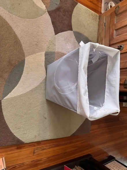 Photo of free Landry hamper/basket (Woodridge (20018)) #1