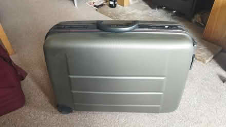 Photo of free suitcase, travel bag (BS39) #3