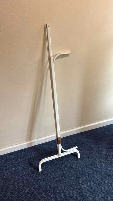 Photo of free White Ikea clothes rail (Brixton SW2) #1