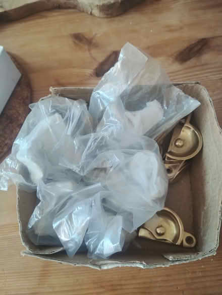 Photo of free Window catches (Summertown OX2) #2