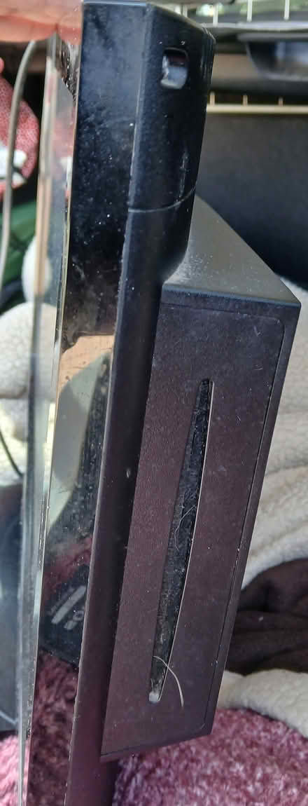 Photo of free Sony Bravia 22 inch TV (Horsham RH12) #2