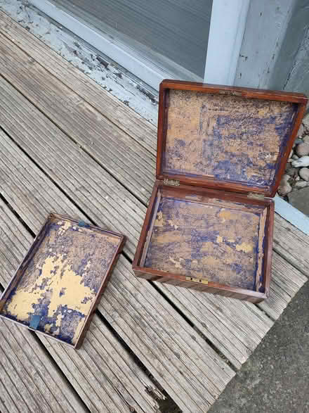 Photo of free Renovation project old wooden box (SE25) #3