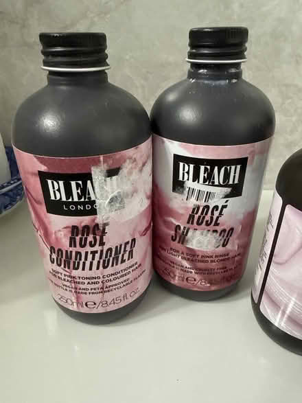 Photo of free Hair colourants (Crown Wood RG12) #2