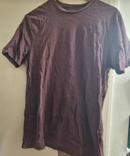 Photo of free Selection of men's shirts (SE10) #4