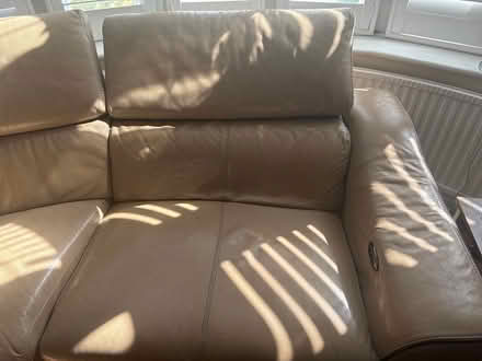 Photo of free Sofa (Friern Barnet N20) #4