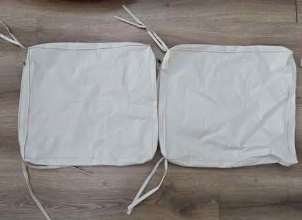 Photo of free 2 garden cushion covers (Didcot OX11) #1