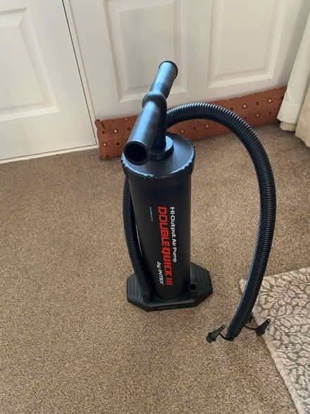 Photo of free Air pump (B76 2QG) #1