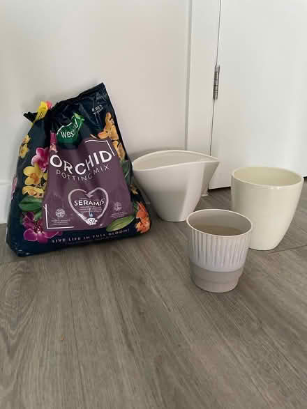 Photo of free ~4l orchid potting mix (Bath, Oldfield) #1