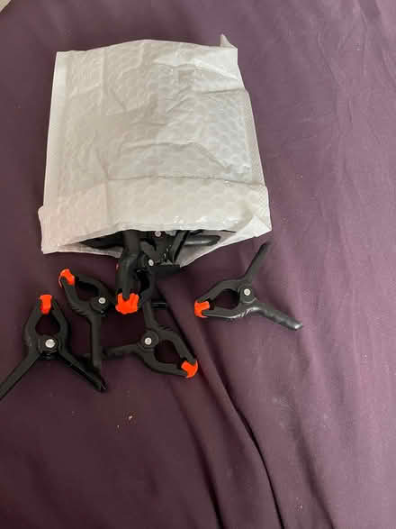 Photo of free Another set of papers clips (Wandsworth SW18) #1