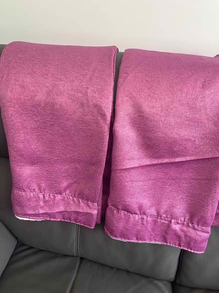 Photo of free Pair pink curtains (Waterlooville) #1