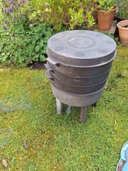 Photo of free Fully functional worm bin (Appleby-in-Westmorland CA16) #1