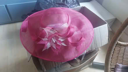 Photo of free Pink large hat (Ruscombe RG10) #2