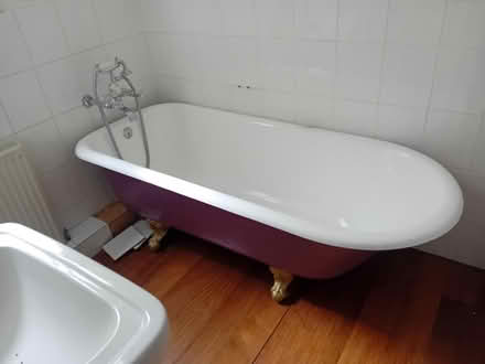 Photo of free Cast iron rolltop bath (Wandsworth Common SW12) #1