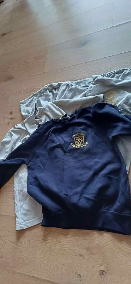 Photo of free St. Peter's Catholic Primary Sch (RM3 9XL) #1