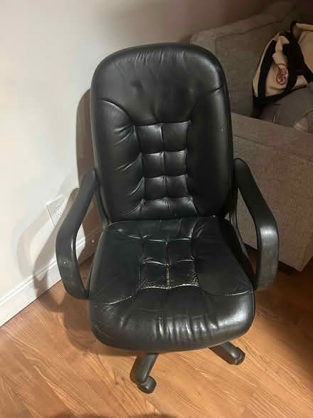 Photo of free Swivel chair (Old bridge nj) #1