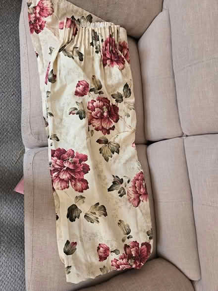 Photo of free Curtain (Town centre) #1