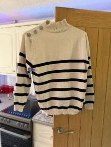 Photo of free Ladies jumper (Wokingham RG40) #1