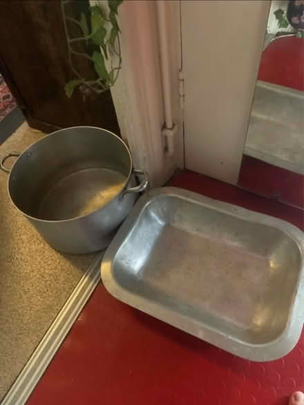 Photo of free Large aluminium pot and oven tray (Chalk Farm NW1) #1
