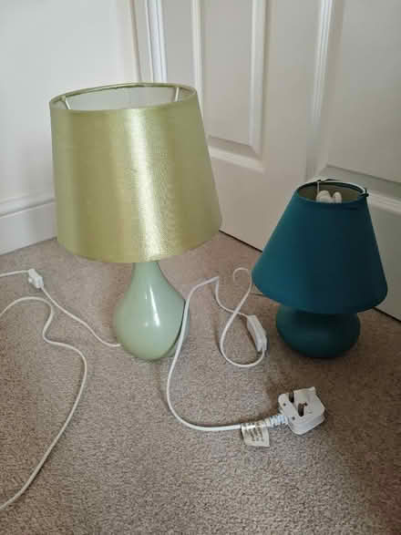 Photo of free two green lamps (Cottam PR4) #1