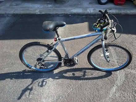 Photo of free Youth bike (Kanata (Eagleson / Hazeldean)) #2