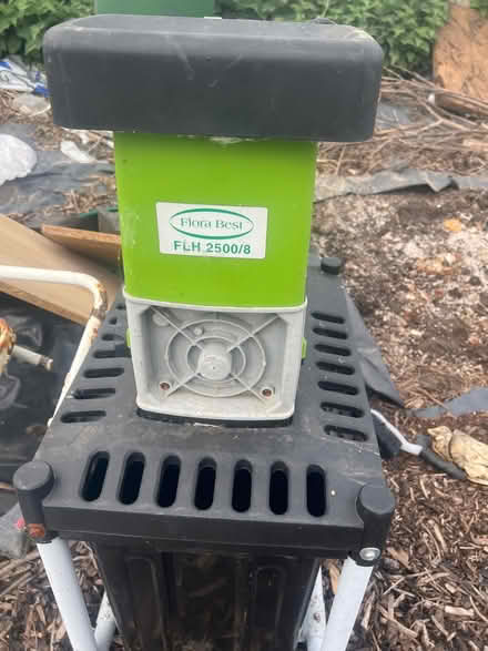 Photo of free Electric garden shredder (TW19) #1