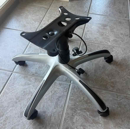 Photo of free Office Chair Base (Spain/Tramway) #1