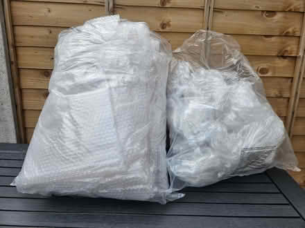 Photo of free Bag of bubble wrap and packing film (CV5) #1