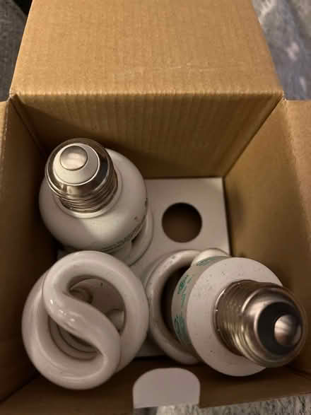 Photo of free LED light bulbs (Near Shillington) #2