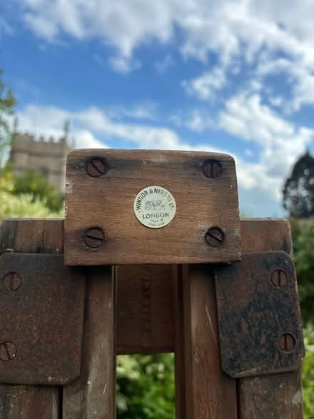Photo of free Artist’s Easel (Horsley GL6) #2